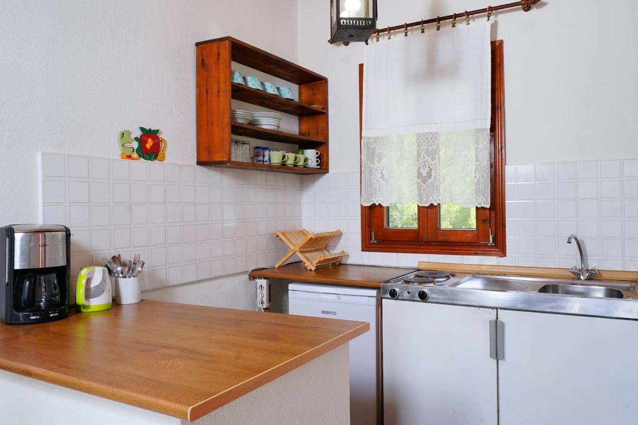 Giola Bungalows Sirines 阿斯特里斯 外观 照片