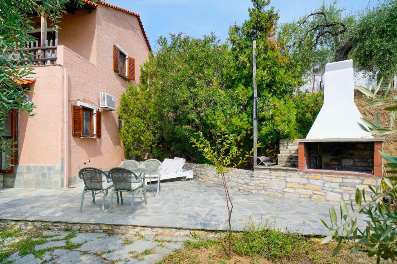 Giola Bungalows Sirines 阿斯特里斯 外观 照片