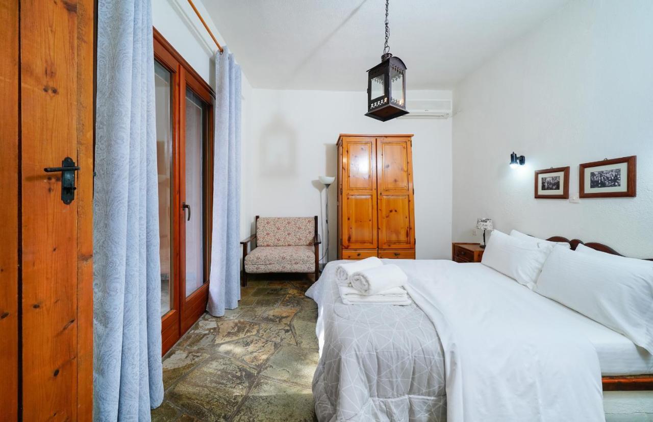 Giola Bungalows Sirines 阿斯特里斯 外观 照片